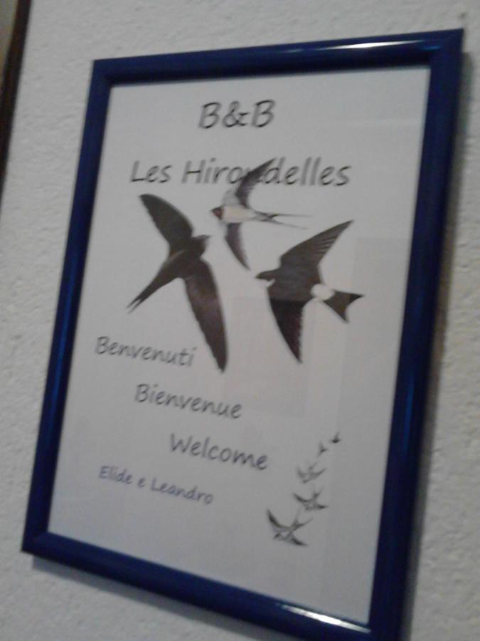 Bed and Breakfast Les Hirondelles Fénis Zewnętrze zdjęcie
